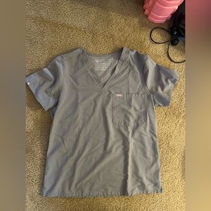 Figs Catarina style top size medium space grey color